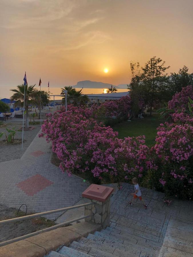 Empire Residence Alanya/Mahmutlar 50M От Моря ภายนอก รูปภาพ